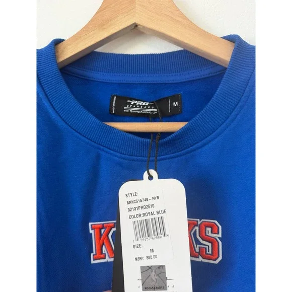 Pro Standard Women's NBA New York Knicks Fleece Crewneck Sweatshirt Size M NWT - Picture 4 of 5